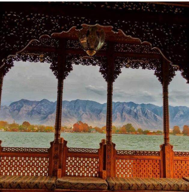 Yadgaar Houseboats Hotel Srinagar  Luaran gambar